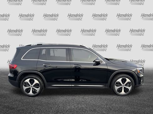 Used 2025 Mercedes-Benz GLB 250 image 11