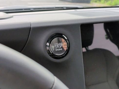 Used 2025 Lexus GX 550 w/ Accessory Package (2T) AWD/4WD image 21