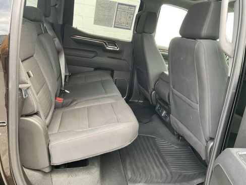Used 2024 GMC Sierra 1500 Elevation image 14