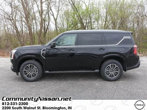 New 2025 Nissan Armada SL w/ Captain's Chari Seat Package image 3