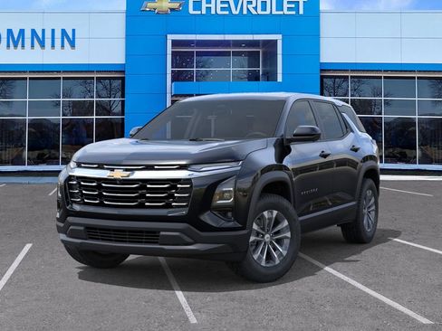 New 2026 Chevrolet Equinox LT w/ Safety and Technology Package FWD image 7
