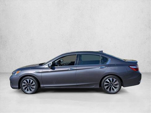 Used 2017 Honda Accord EX-L image 8