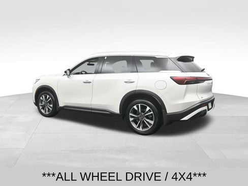 Certified 2025 INFINITI QX60 Luxe image 5