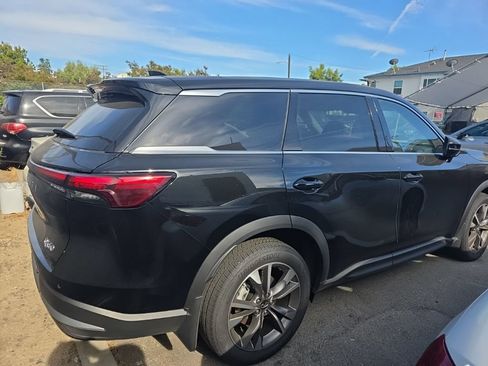 Certified 2026 INFINITI QX60 Pure w/ Cargo Package FWD image 3