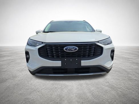 New 2025 Ford Escape SE FWD image 3