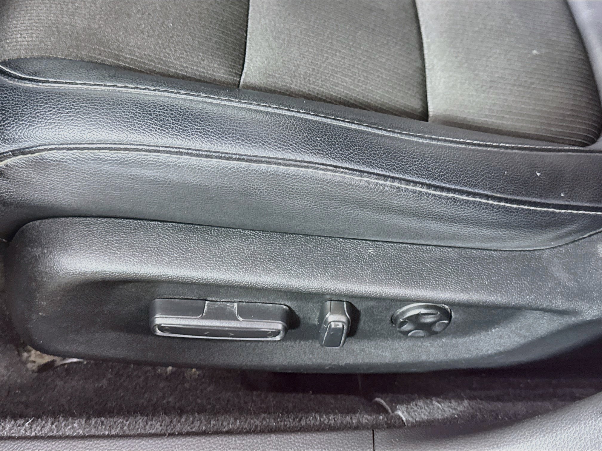 Used 2018 Honda Accord Sport image 20