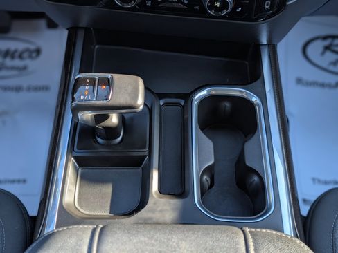 Used 2022 Chevrolet Silverado 1500 LT Trail Boss w/ Protection Package image 22