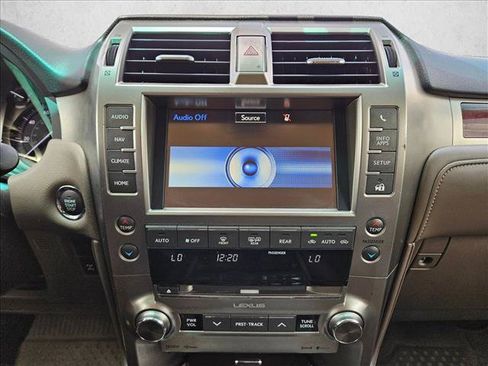 Used 2018 Lexus GX 460 Premium w/ Premium Package AWD/4WD image 15