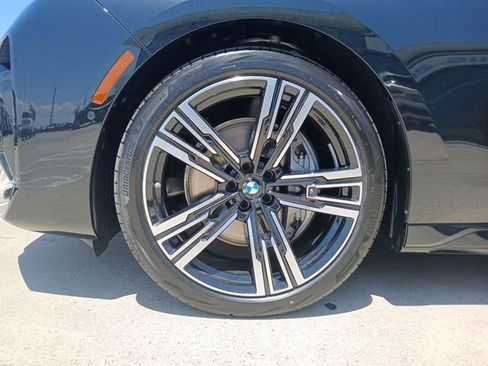 New 2025 BMW 740i w/ Executive Package image 5