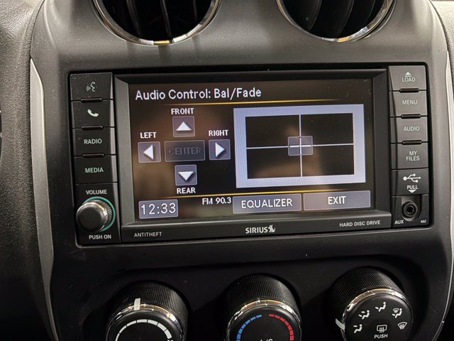 Used 2016 Jeep Compass High Altitude FWD image 39
