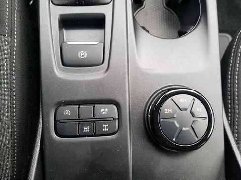 New 2025 Ford Ranger XLT w/ Equipment Group 301A High image 21