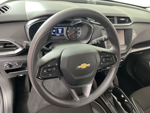 Used 2023 Chevrolet TrailBlazer LT image 24