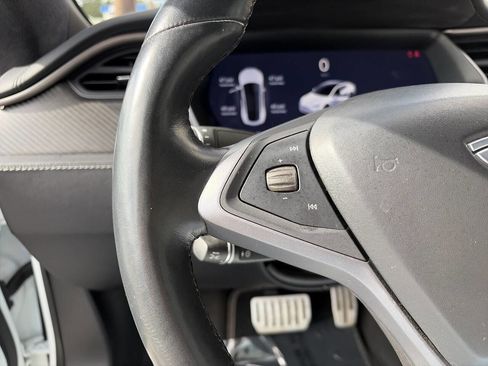 Used 2020 Tesla Model S Performance AWD/4WD image 35
