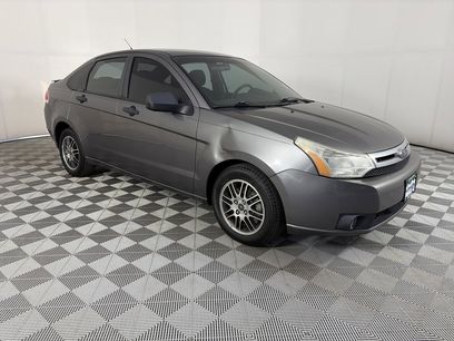 Used 2010 Ford Focus SE