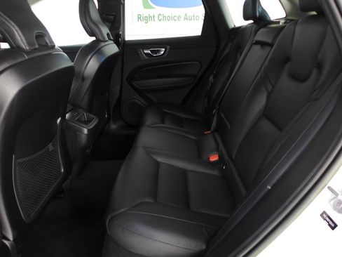 Used 2023 Volvo XC60 B5 Plus w/ Climate Package AWD/4WD image 47