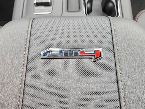 New 2026 GMC Sierra 2500 AT4 w/ AT4 Premium Plus Package AWD/4WD image 37