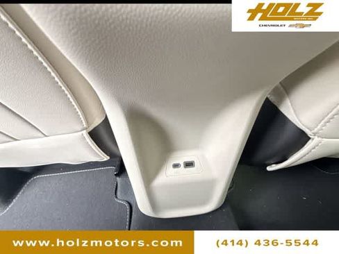 Used 2023 Buick Envision Preferred AWD/4WD image 20