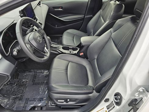 Used 2023 Toyota Corolla XLE image 21