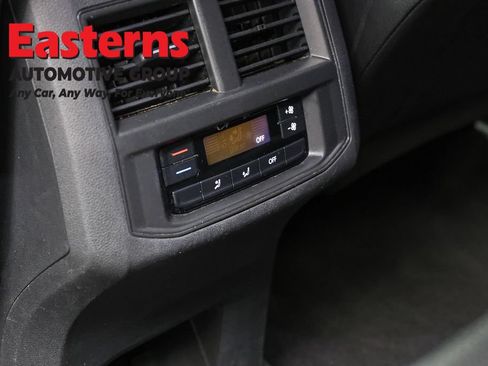 Used 2022 Volkswagen Atlas SE AWD/4WD image 21