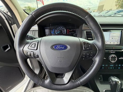 Used 2017 Ford Flex Limited w/ Equipment Group 301A FWD image 15