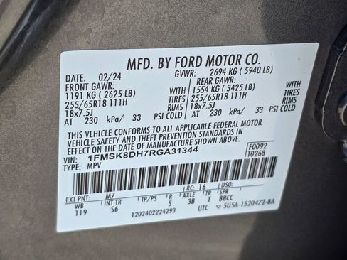 Used 2024 Ford Explorer XLT w/ Equipment Group 202A AWD/4WD image 35