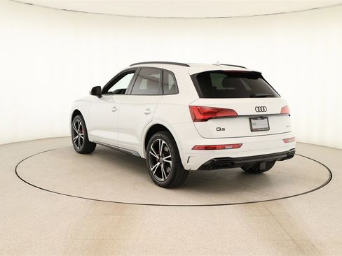 Used 2025 Audi Q5 Prestige w/ Prestige Package image 4