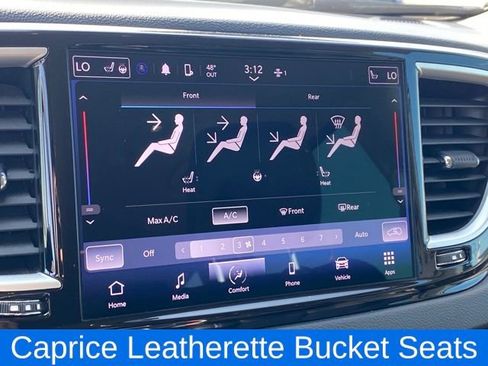 Used 2024 Chrysler Pacifica Touring-L image 14