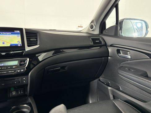 Used 2016 Honda Pilot Elite image 29