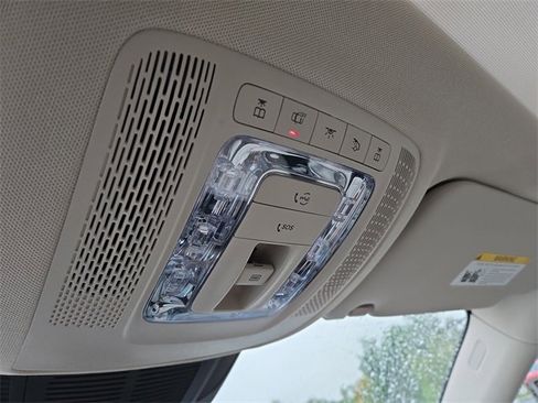 New 2026 Mercedes-Benz GLS 450 4MATIC image 21