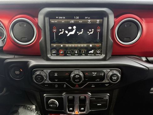 Used 2022 Jeep Wrangler Rubicon image 20