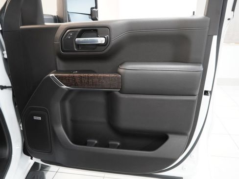 Used 2021 GMC Sierra 1500 Denali AWD/4WD image 35