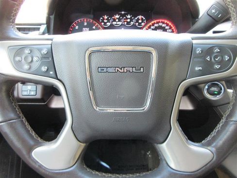 Used 2016 GMC Yukon Denali w/ Open Road Package AWD/4WD image 15