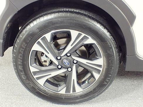 Certified 2024 Subaru Crosstrek 2.0i Premium image 4