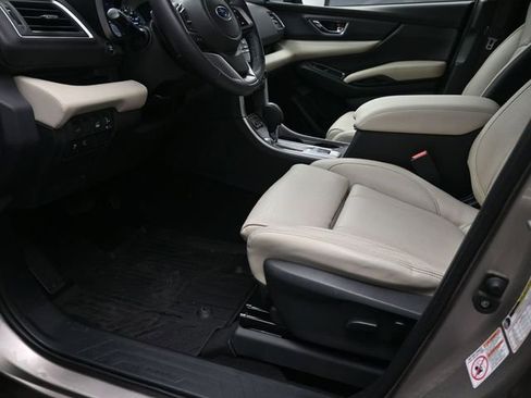 Used 2019 Subaru Ascent Limited image 17