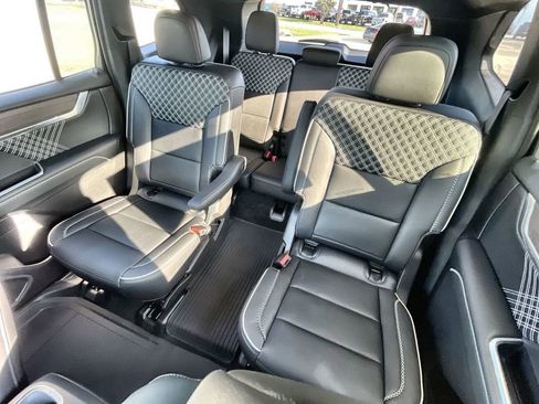 New 2026 GMC Acadia Denali w/ Super Cruise Package image 33