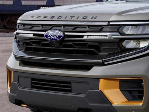 New 2027 Ford Expedition Tremor w/ Driver's Package AWD/4WD image 17