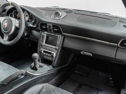 Used 2007 Porsche 911 GT3 RS RWD image 14