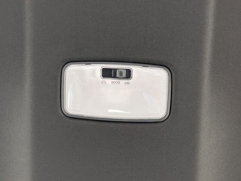 Used 2026 Toyota Camry SE w/ Convenience Package image 16