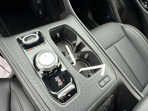 Used 2024 Jeep Wagoneer Launch Edition image 31