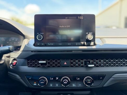 Used 2023 Honda Accord EX image 26