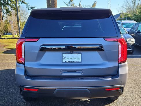 Used 2021 GMC Yukon AT4 w/ AT4 Premium Plus Package image 4