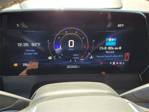 Used 2025 Chevrolet Traverse LT image 39