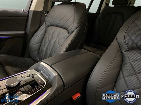 Used 2024 BMW X7 xDrive40i w/ Premium Package image 51