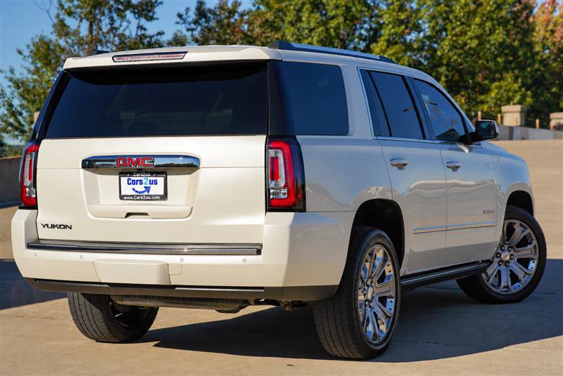 Used 2015 GMC Yukon Denali w/ Premium Package AWD/4WD image 6