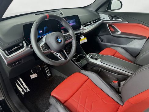 Used 2025 BMW X1 M35i image 9