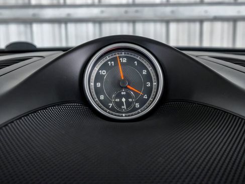 Used 2018 Porsche Cayenne Turbo image 26