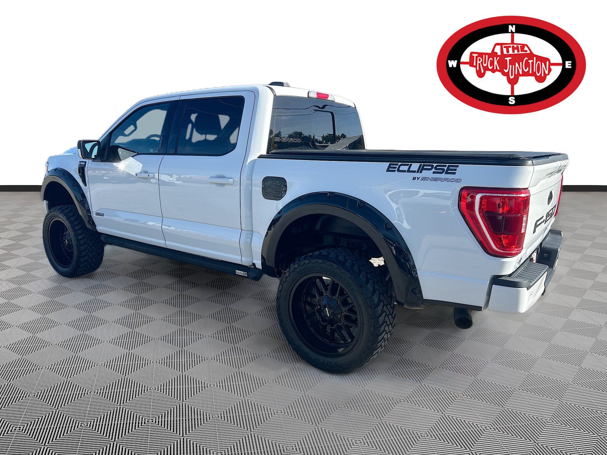 Used 2022 Ford F150 XLT w/ Equipment Group 302A High AWD/4WD image 5