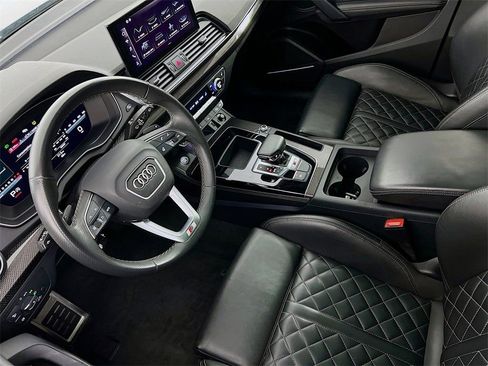 Used 2024 Audi SQ5 Premium Plus image 23