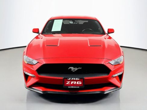 Used 2018 Ford Mustang Coupe RWD image 8