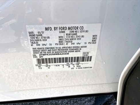 Used 2021 Ford Edge SE image 19